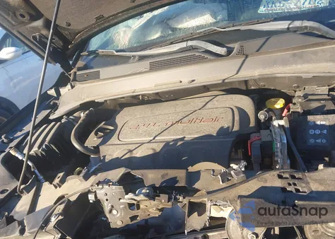 2018 Jeep Compass Latitude 4X4 from USA, damaged, VIN 3C4NJDBBXJT246552